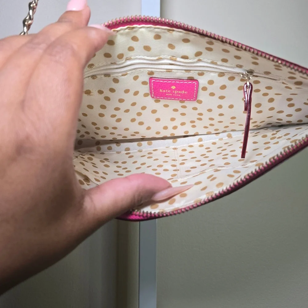 Kate Spade‎ New York Byrd Wellesley Fuschia Wristlet Chained strap Clutch Purse